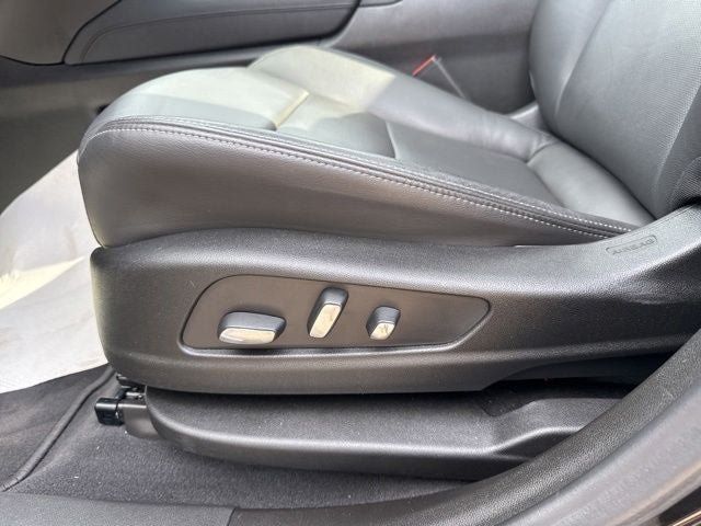 Certified 2024 Cadillac XT6 Premium Luxury FWD image 11