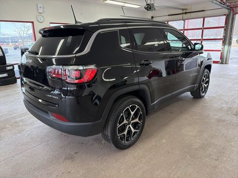 New 2026 Jeep Compass Limited AWD/4WD image 25