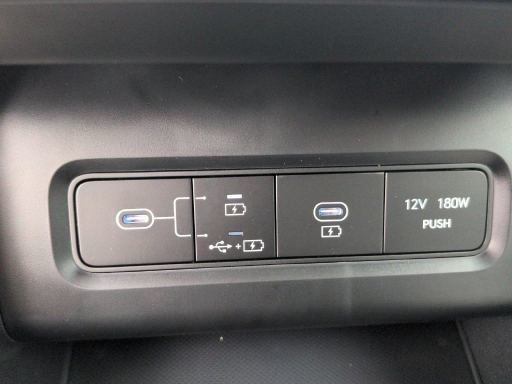 New 2026 Hyundai Tucson Limited FWD image 34