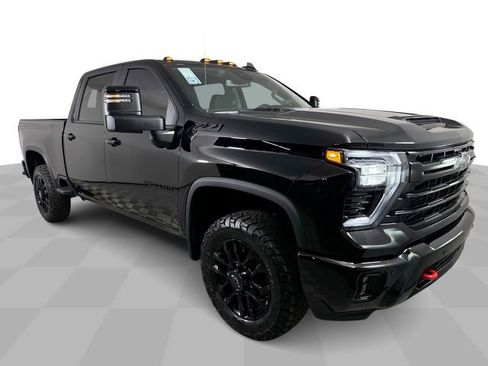 New 2026 Chevrolet Silverado 2500 LT w/ Trail Boss Package AWD/4WD image 2