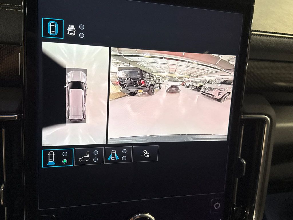 Used 2025 GMC Yukon Elevation w/ LPO, Floor Liner Package AWD/4WD image 17
