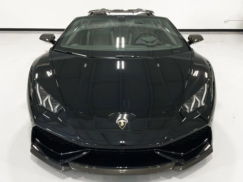 Used 2017 Lamborghini Huracan LP 610-4 image 7