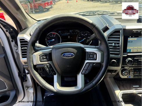 Used 2017 Ford F250 Lariat w/ Lariat Ultimate Package AWD/4WD image 18