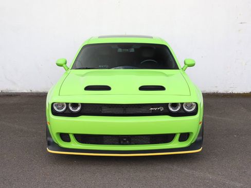 Used 2023 Dodge Challenger SRT Hellcat RWD image 7