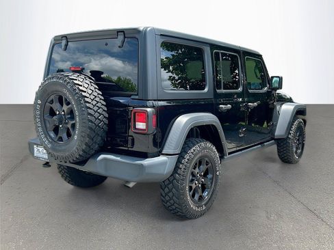 Used 2022 Jeep Wrangler Unlimited Sport AWD/4WD image 4