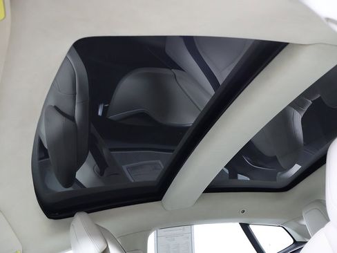 Used 2017 Tesla Model S 75D image 19