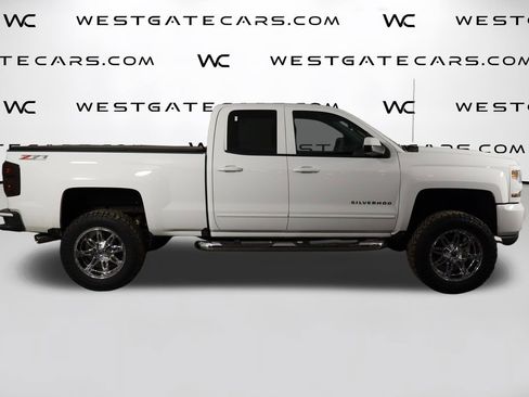 Used 2017 Chevrolet Silverado 1500 LT w/ All Star Edition image 44