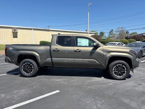New 2026 Toyota Tacoma TRD Sport AWD/4WD image 2