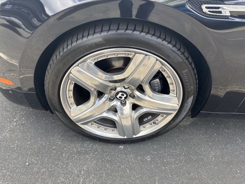 Used 2014 Bentley Flying Spur W12 AWD/4WD image 13
