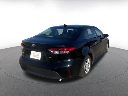 Used 2025 Toyota Corolla LE image 12