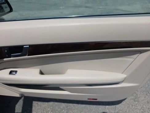 Used 2014 Mercedes-Benz E 350 Cabriolet image 24