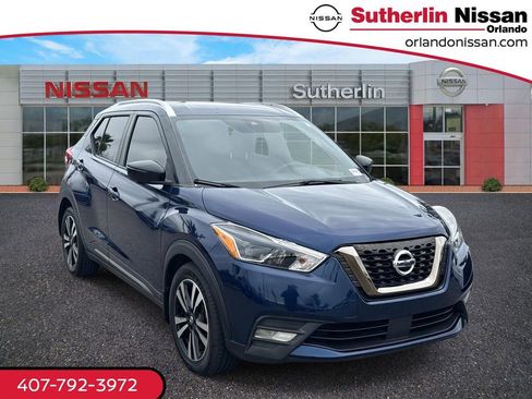 Certified 2020 Nissan Kicks SR image 1