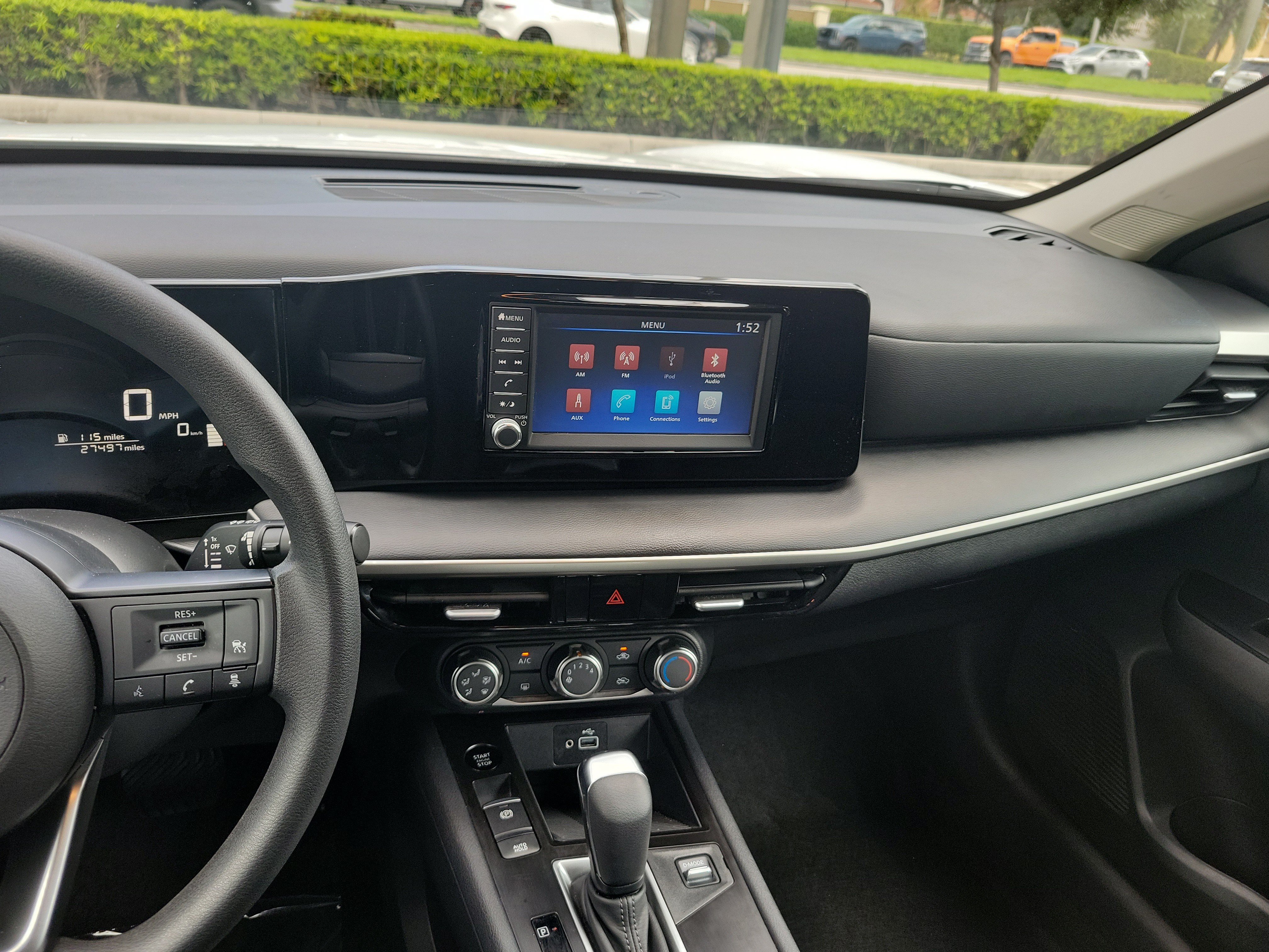 Used 2025 Nissan Kicks S FWD image 18