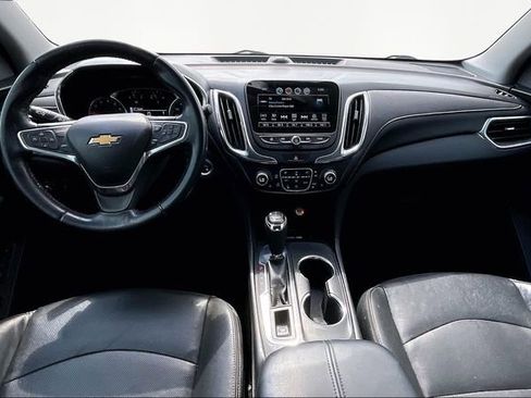 Used 2018 Chevrolet Equinox Premier image 7