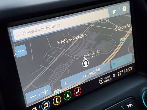 Certified 2022 GMC Acadia AT4 w/ Preferred Package image 22