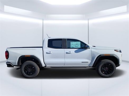 New 2026 GMC Canyon Elevation w/ Convenience Package image 2