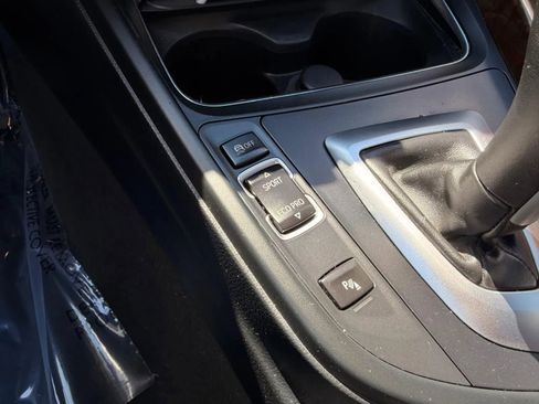 Used 2016 BMW 328i xDrive Wagon image 13