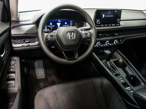 Used 2023 Honda Accord EX image 12