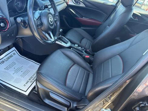 Used 2018 MAZDA CX-3 Touring image 10