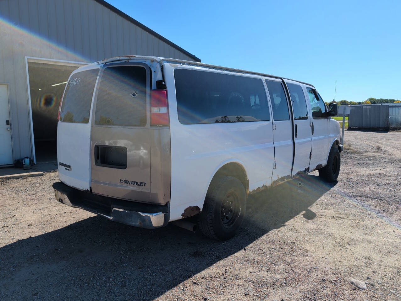 Used 2008 Chevrolet Express 3500 Extended Passenger w/ LT Preferred Equipment Group RWD image 5