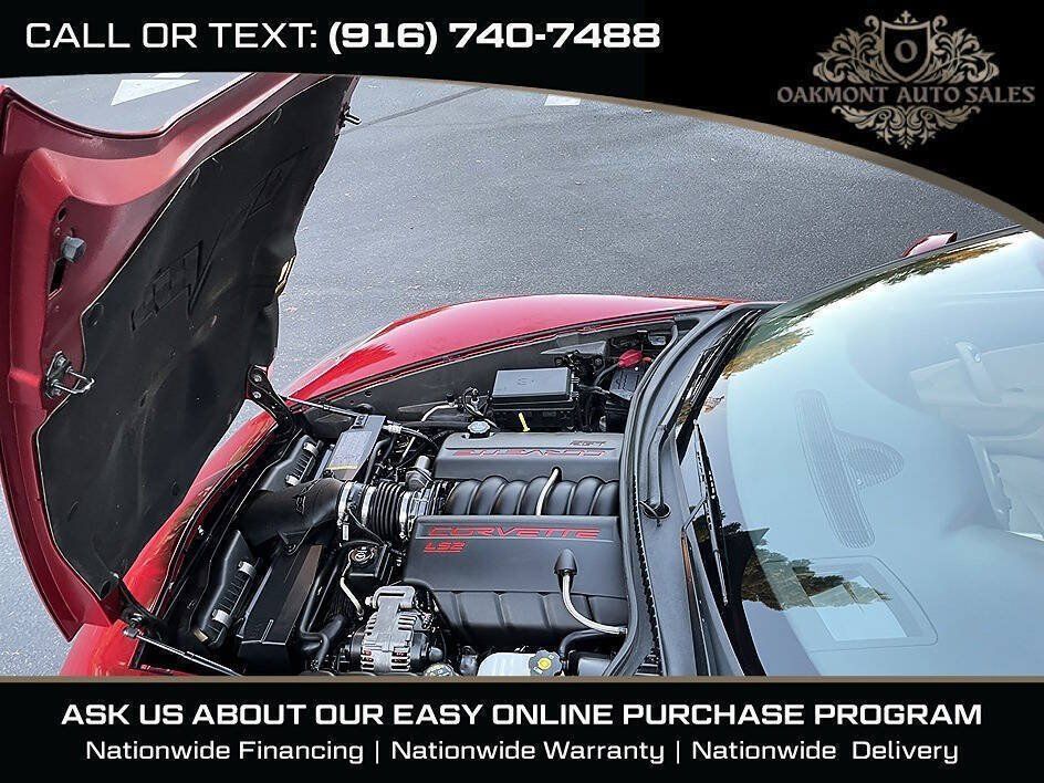 Used 2005 Chevrolet Corvette Coupe w/ Preferred Equipment Group RWD image 24