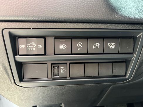 New 2025 Toyota Tundra SR5 image 15