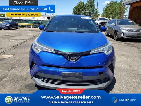 Used 2018 Toyota C-HR XLE FWD image 7