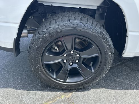 Used 2023 RAM 1500 Big Horn AWD/4WD image 21