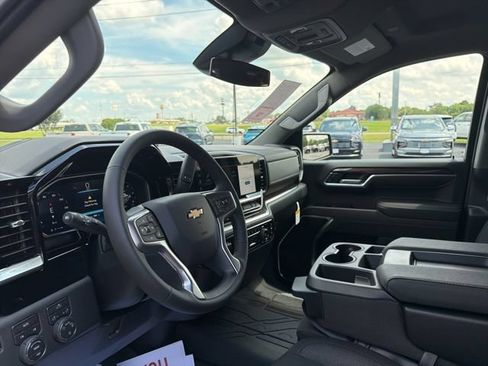 New 2026 Chevrolet Silverado 1500 LT w/ Texas Edition Plus AWD/4WD image 8