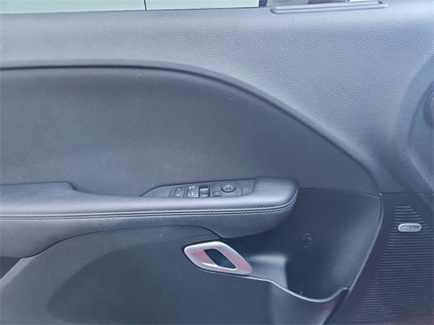 Used 2023 Dodge Challenger R/T image 22