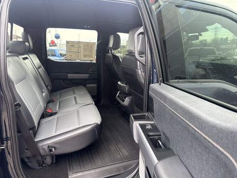 Used 2024 Ford F150 Lightning Lariat image 21