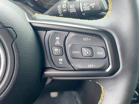 Used 2024 Jeep Wrangler Unlimited Sport AWD/4WD image 18