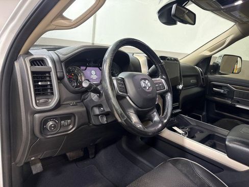 Used 2019 RAM 2500 Laramie image 13