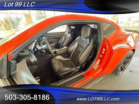Used 2020 Chevrolet Camaro SS RWD image 13