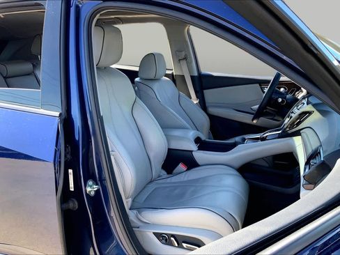 Used 2020 Acura RDX w/ Advance Package AWD/4WD image 8