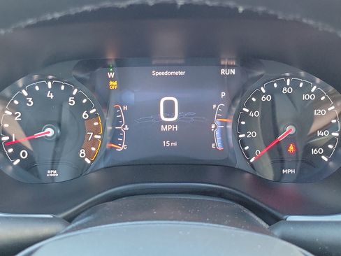 Used 2025 Jeep Compass Limited image 9