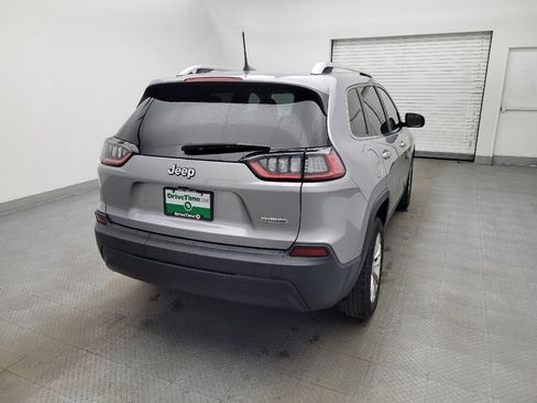 Used 2019 Jeep Cherokee Latitude w/ Cold Weather Group image 7