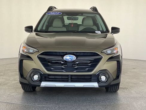 Certified 2025 Subaru Outback Limited AWD/4WD image 10