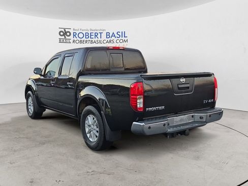 Used 2019 Nissan Frontier SV w/ Value Truck Package image 3