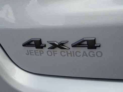 Certified 2025 Jeep Compass Latitude w/ Altitude Special Edition image 25