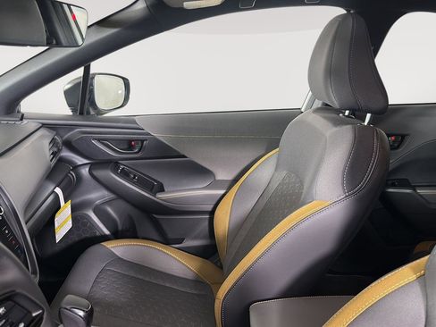 Certified 2025 Subaru Crosstrek 2.5i Sport w/ Crosstrek Mirror Package image 16