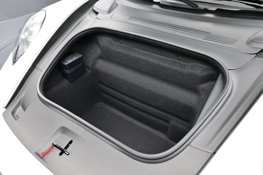 Certified 2026 Porsche 911 Carrera RWD image 17