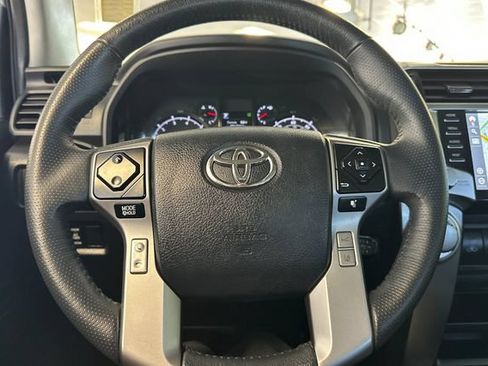 Certified 2021 Toyota 4Runner SR5 Premium AWD/4WD image 27