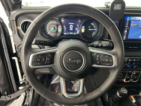 Used 2024 Jeep Wrangler Sahara w/ Technology Group image 24