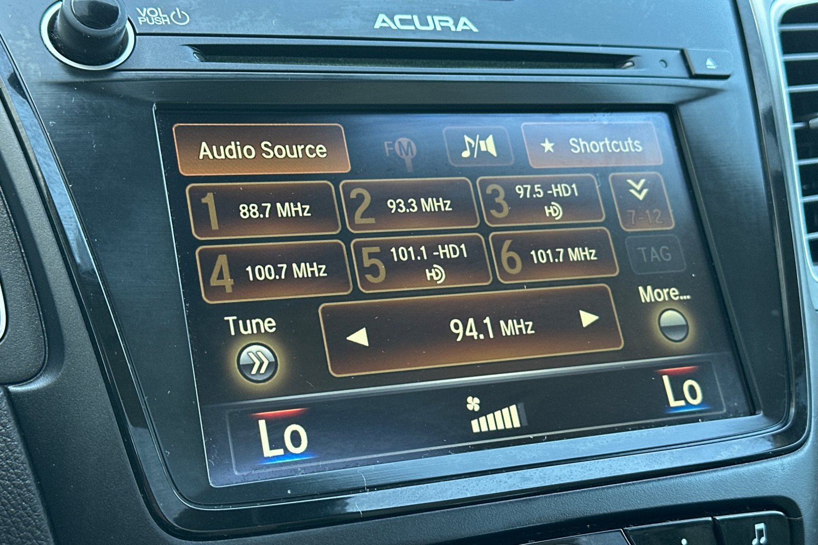 Used 2016 Acura RDX w/ Advance Package FWD image 19