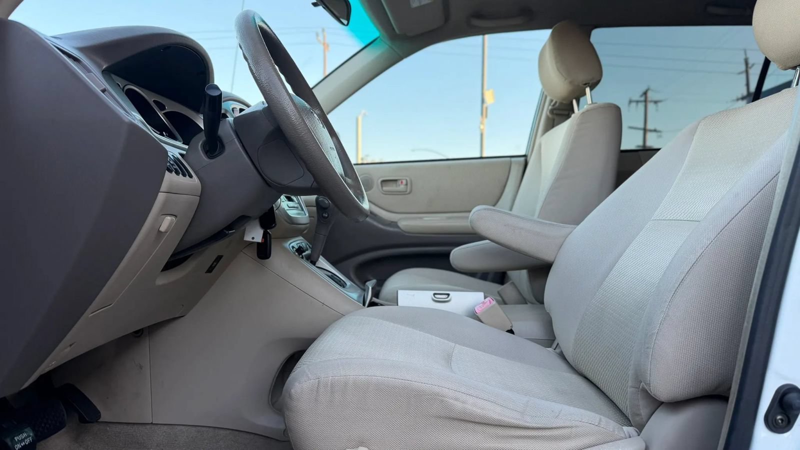 Used 2005 Toyota Highlander 2WD image 10