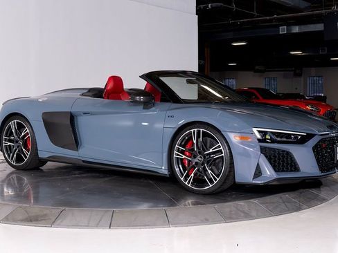 Used 2022 Audi R8 V10 performance image 7