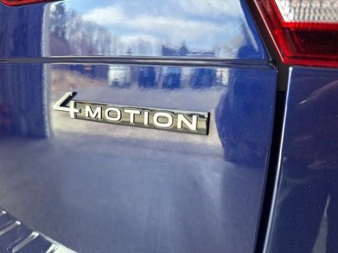 Used 2022 Volkswagen Tiguan SEL R-Line image 30