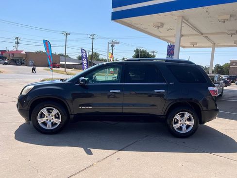Used 2007 GMC Acadia SLT w/ Convenience Package FWD image 4