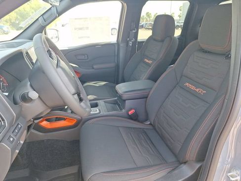 New 2026 Nissan Frontier PRO-4X w/ Pro-4x Convenience Package AWD/4WD image 9